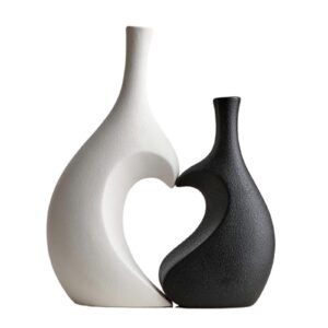Minimalist Heart-Shaped Ceramic Vase Set (2 Pieces) – Black & White Matte Finish