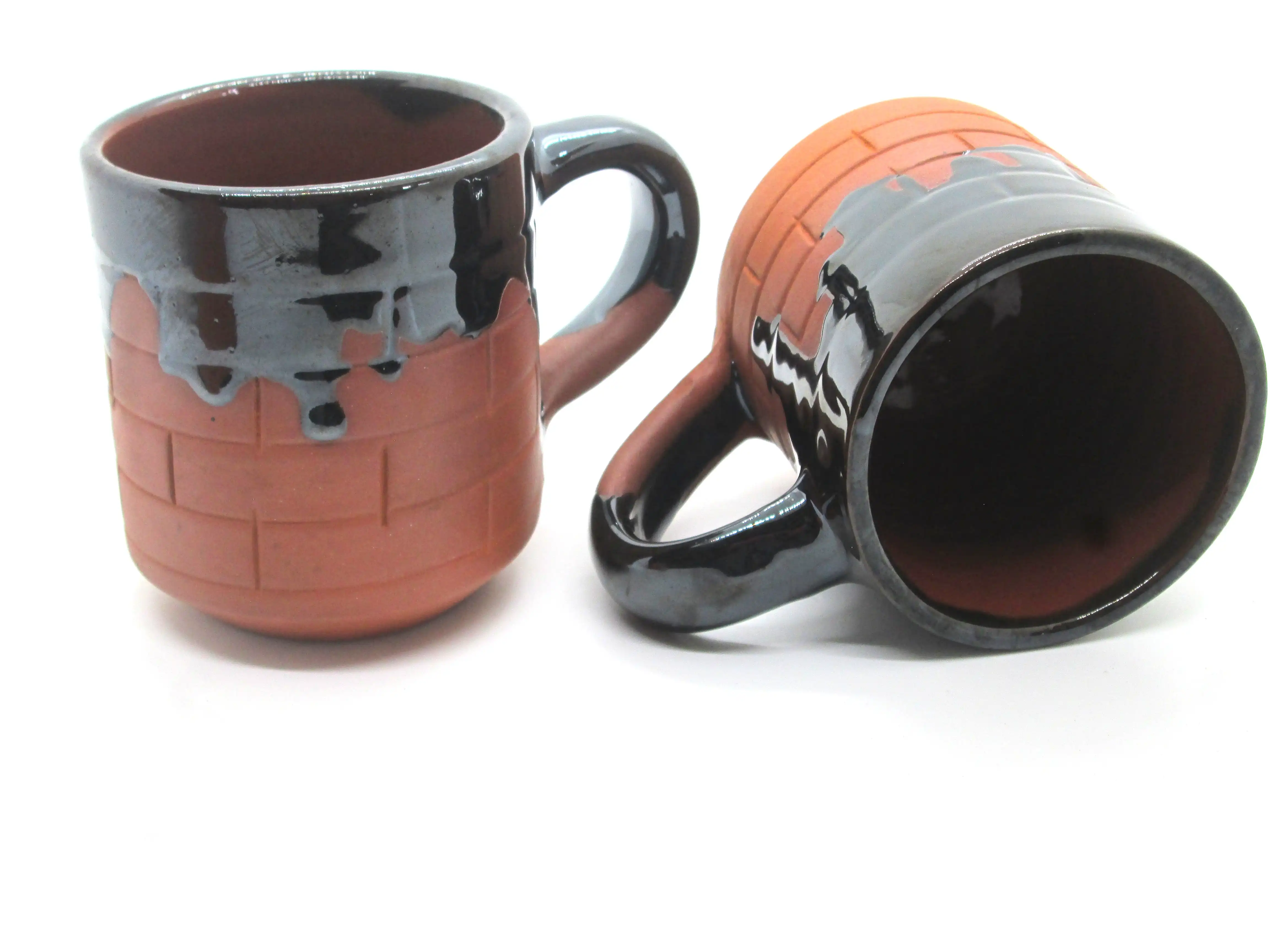 vins-art-house-artisan-clay-coffee-mug-glossy-drip-glaze-and-handle-view