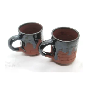 vins-art-house-traditional-filter-coffee-served-in-texture-semi-glazed-mug